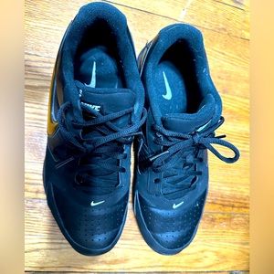 Nike men’s sneakers
